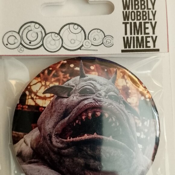 8 BIG BUTTONS! The 15th DOCTOR WHO, 2 1/4" / 58mm BUTTONS, Ncuti Gatwa, The MEEP - Picture 9 of 10